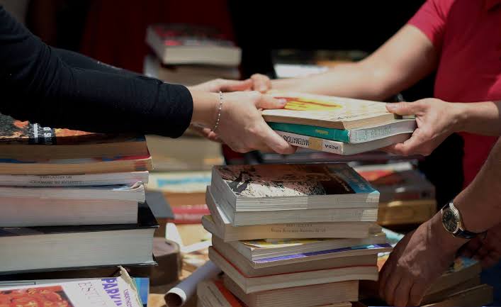 Reutilitzem els llibres de lectura: Projecte d’intercanvi pel curs 2026-2027